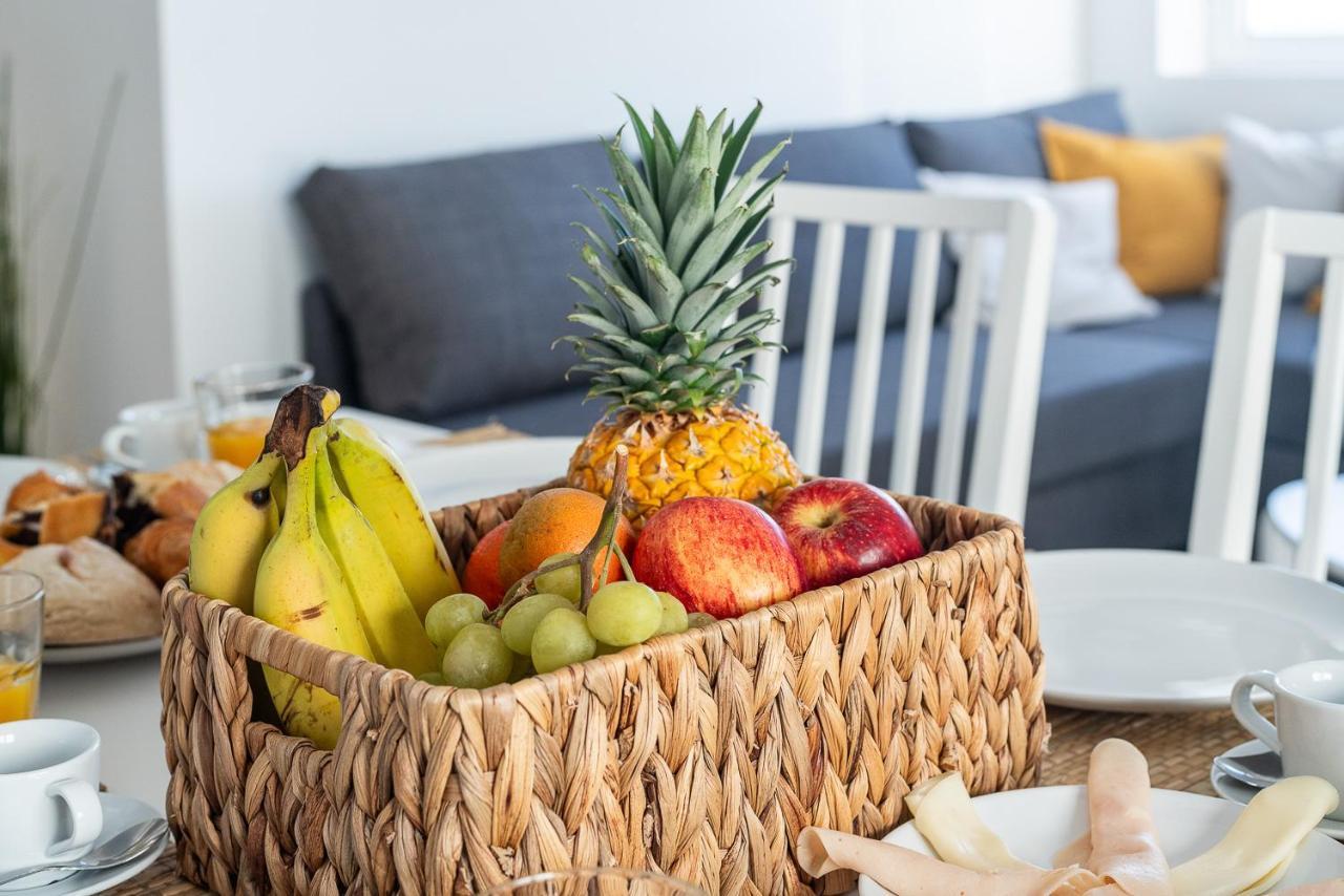 Hostwise - Spacious & Sunny Flat - Лоле Экстерьер фото